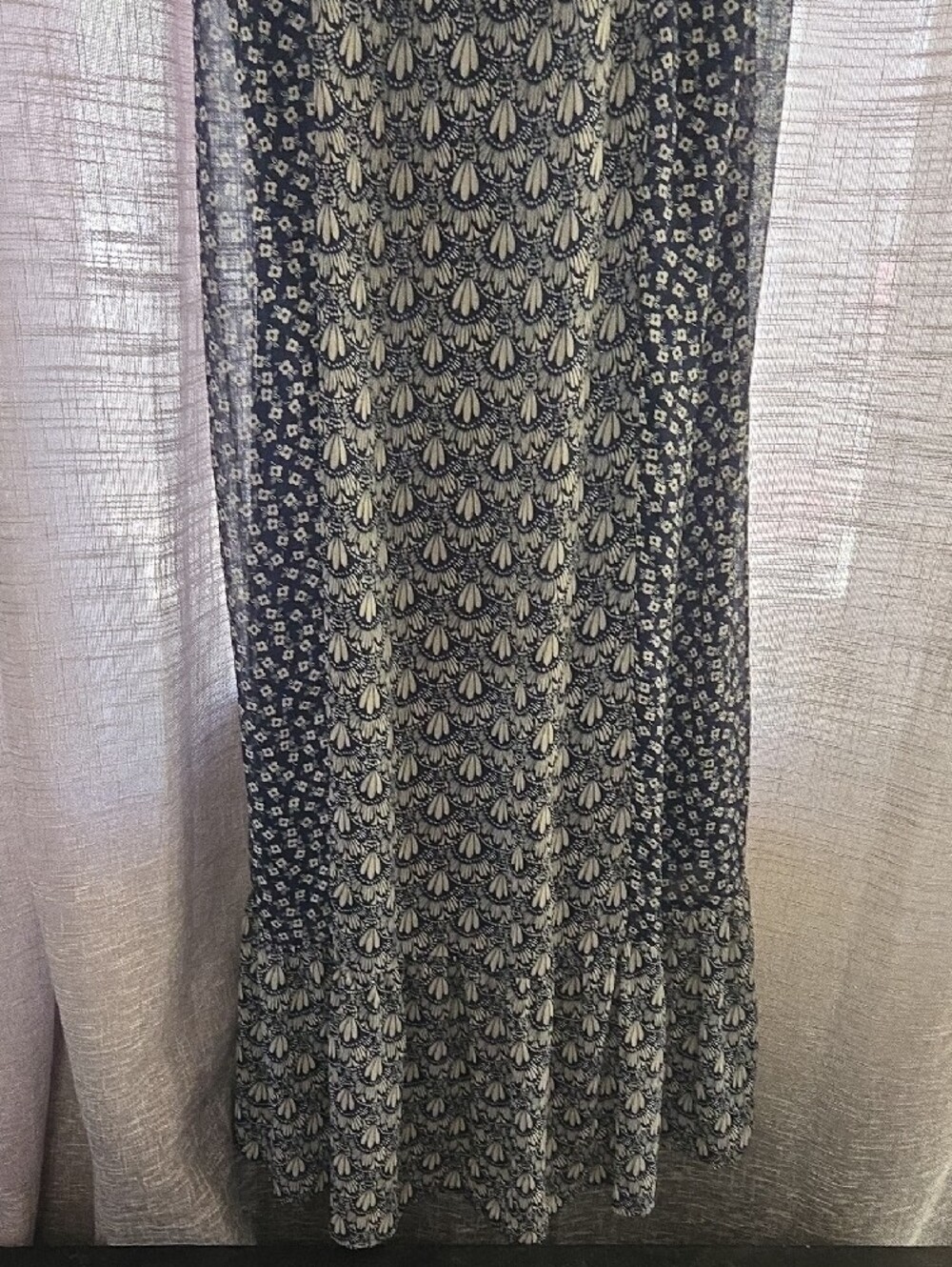 GAP Navy/Cream Floral Sleeveless Maxi Dress - Picture 4 of 6
